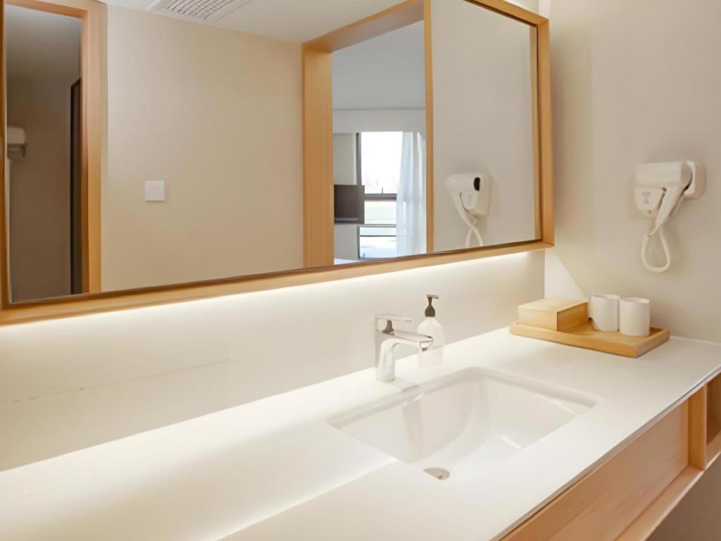 Ji Hotel Chengdu Global Center Kültér fotó